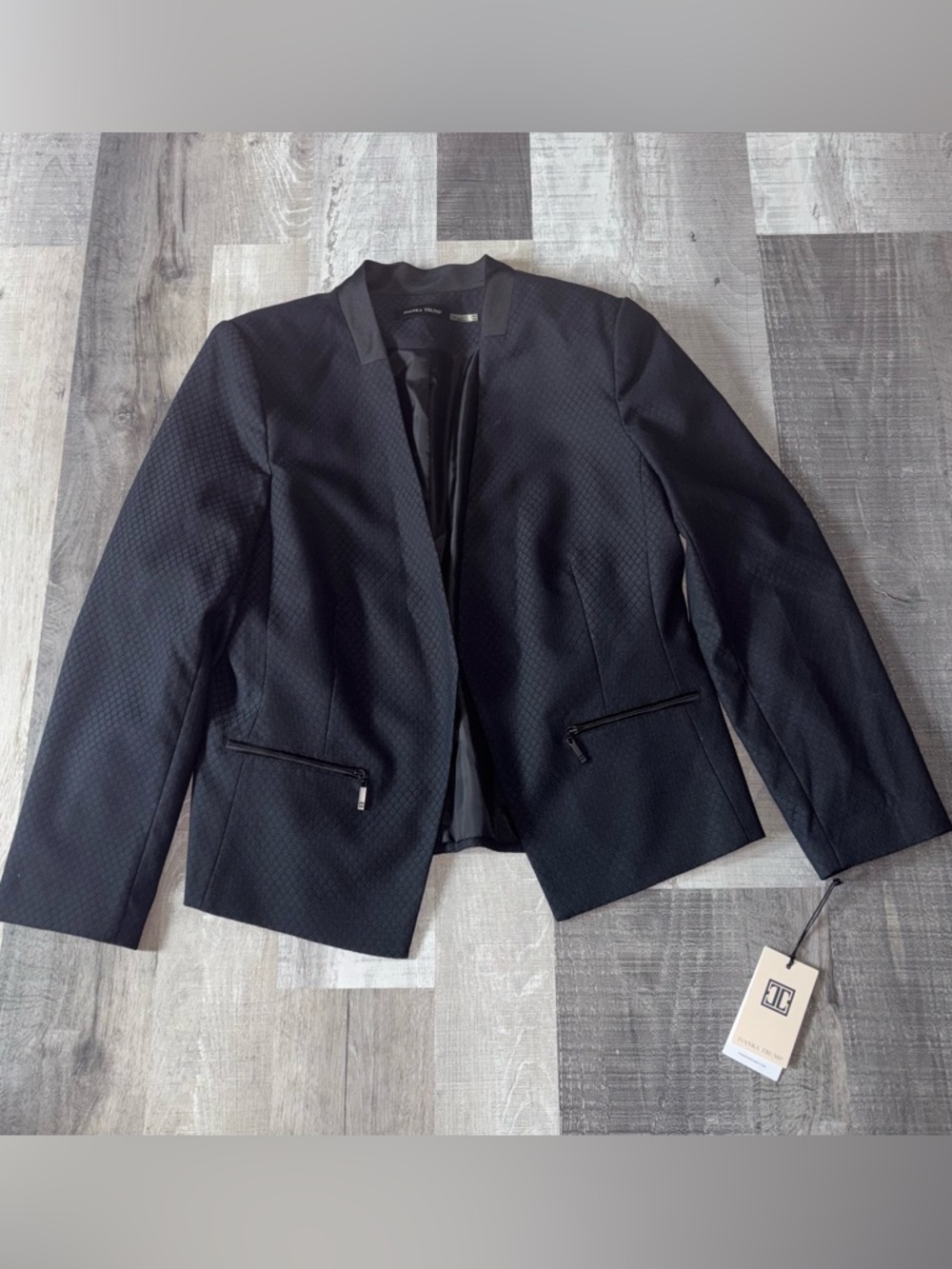 ๐ฆNWT Ivanka Trump Black Collarless Textured Blazer Jacket
